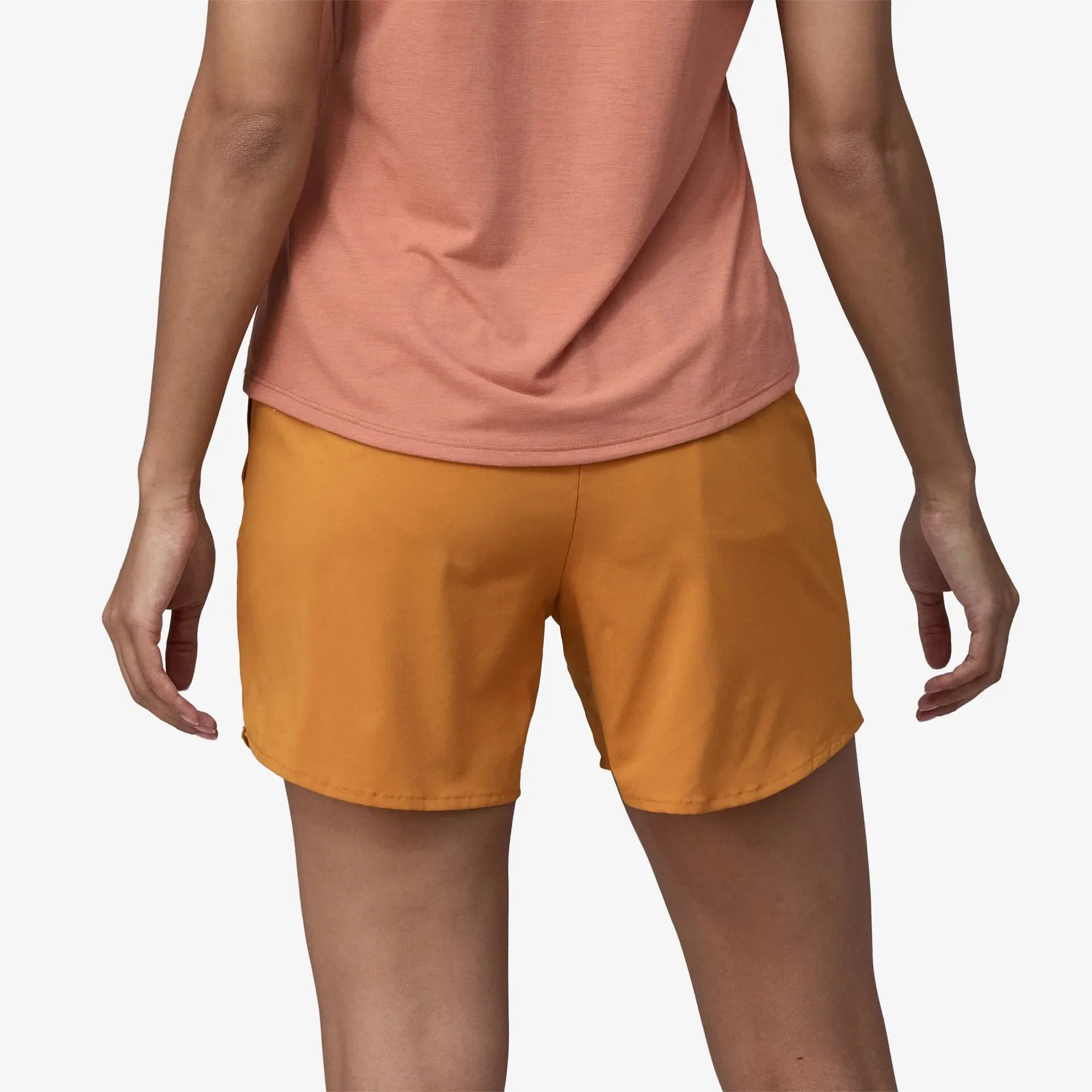 Patagonia Multi Trails Shorts 5 1/2" (Women's) Golden Caramel