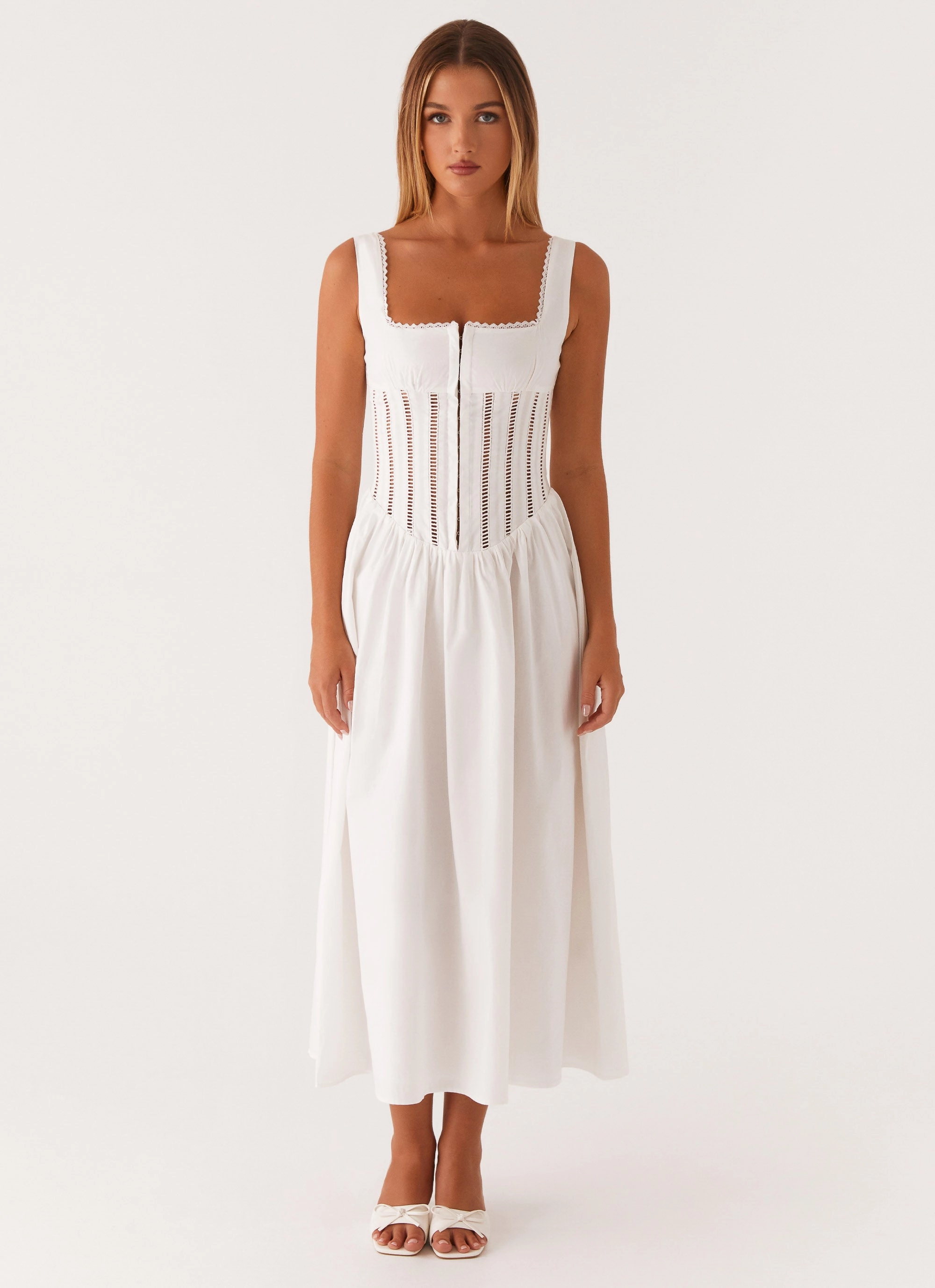 travel mode Waiting On You Midi Dress - White