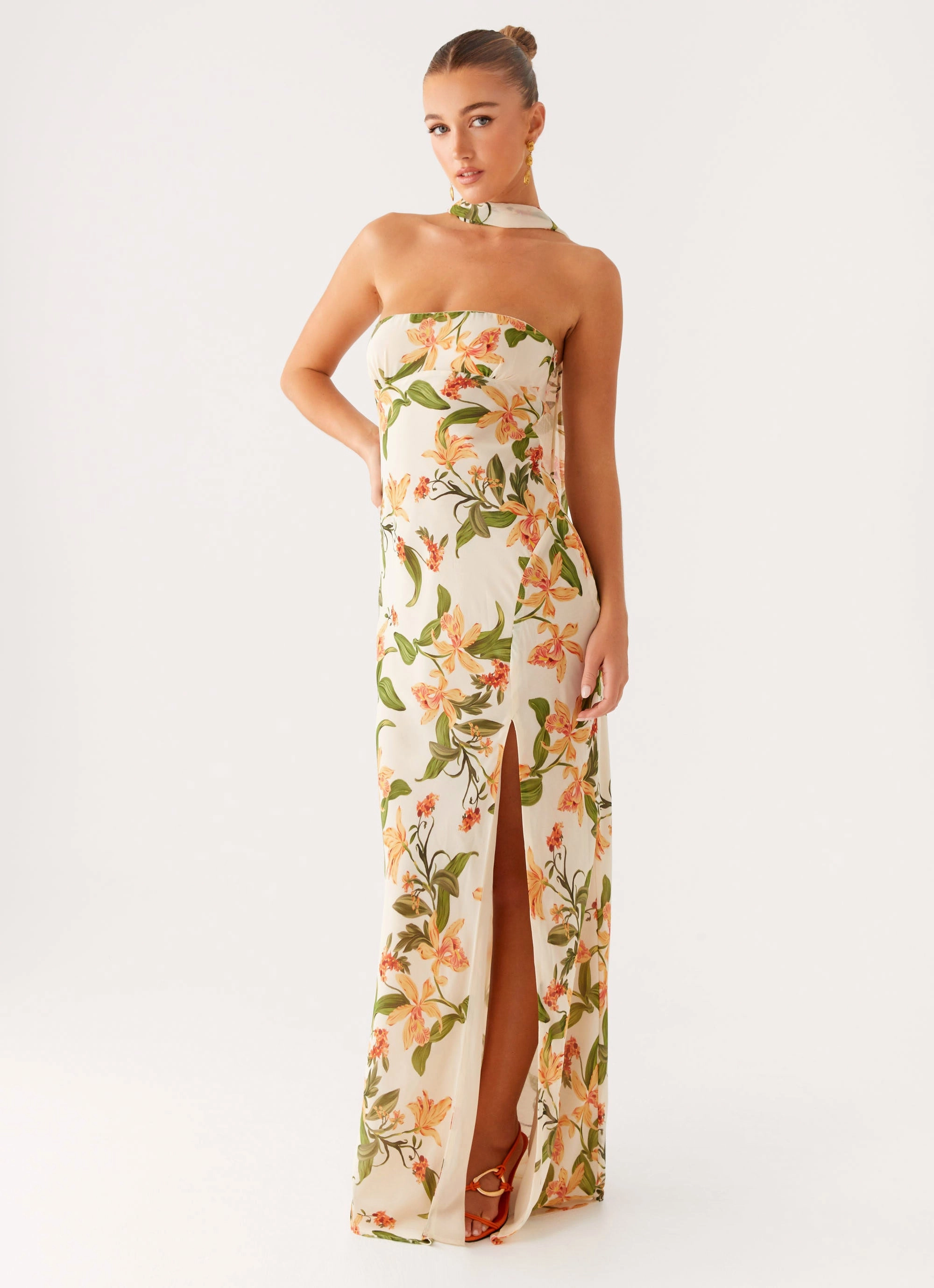 Refined Cut Comfortable fit dress for all body types Gali Strapless Maxi Dress - Floral Print