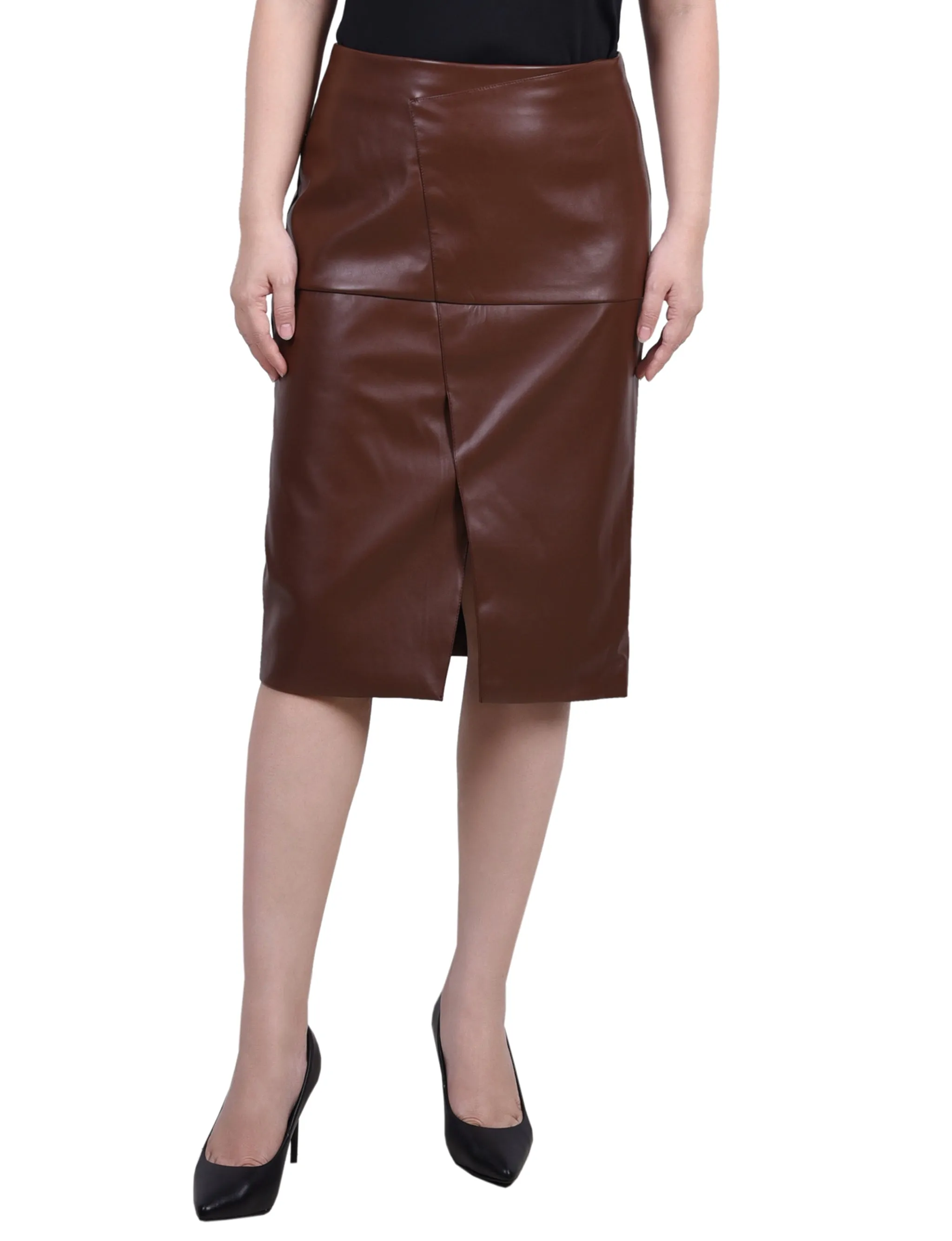 flowy style Vintage-Inspired Petite Faux Leather Slim Skirt