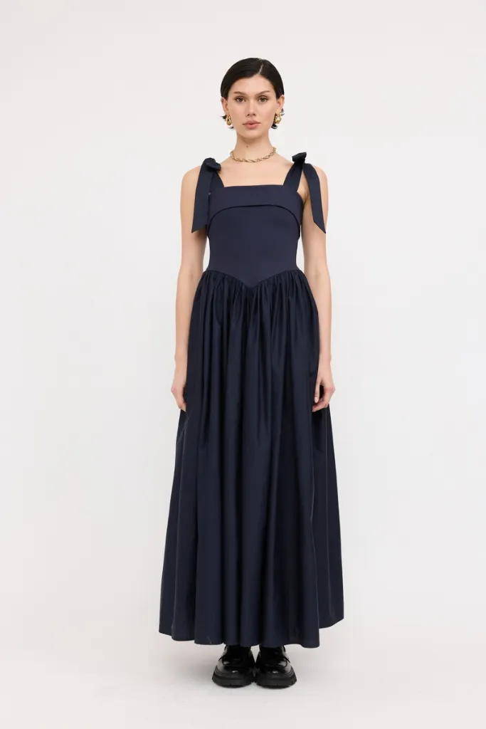 Breathable Style Phoebe Upper Knit Maxi Dress in Navy