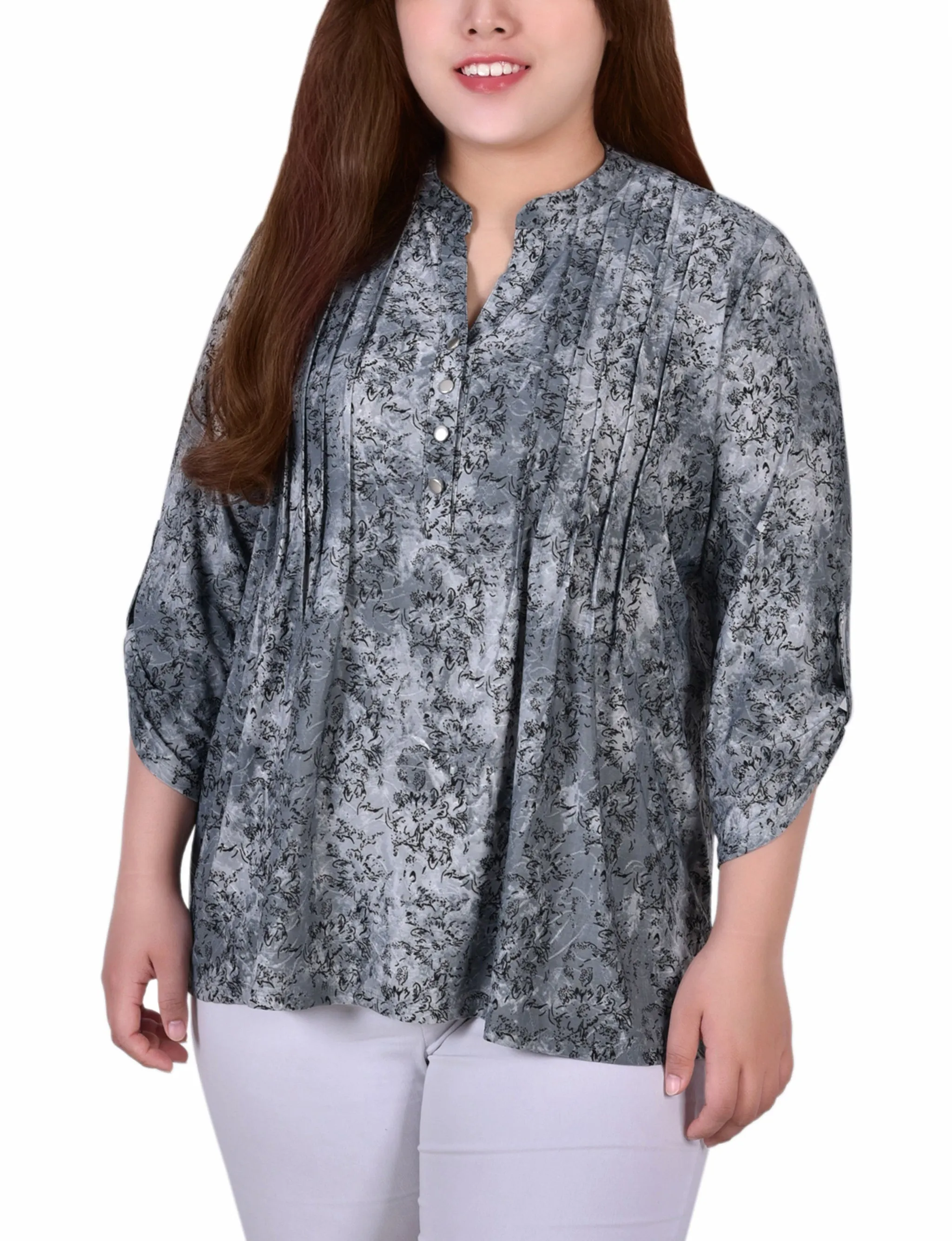 Sculpted Fit Plus Size 3/4 Roll Tab Sleeve Y Neck Top