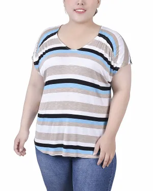 Plus Size Short Sleeve Striped V Neck Top Sheath Cut Plus Size Short Sleeve Striped V Neck Top Minimal Fit