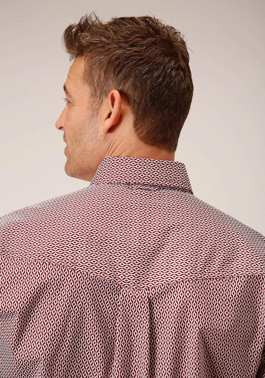 Roper Mens Climbing Diamond Red Cotton Blend L/S Shirt Minimalist Closure Versatile Piece