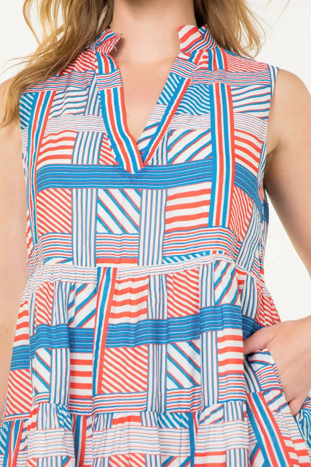 Sleeveless Dress in Red Mixed Stripe Trend Appeal knee-length