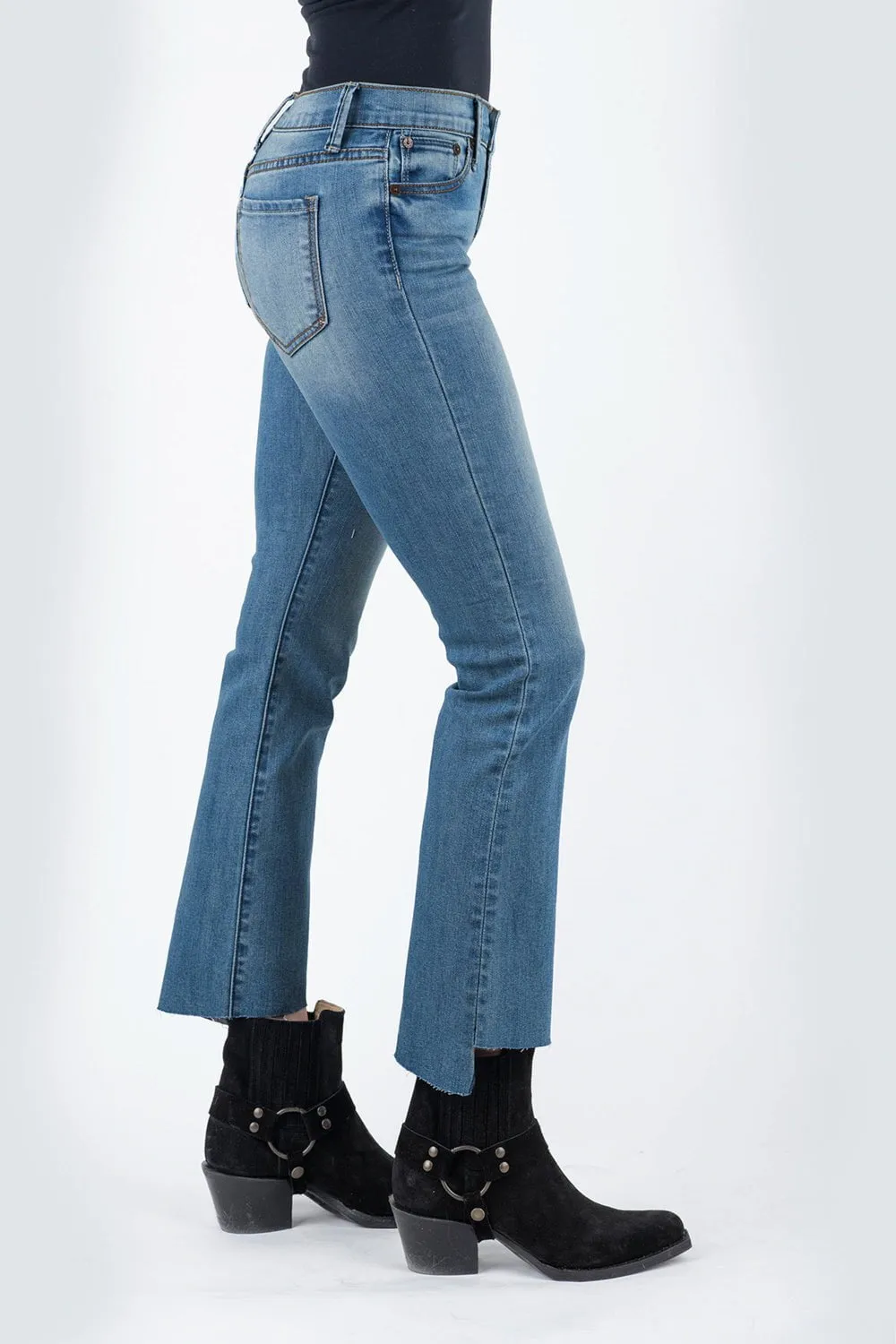 Weekend Style Outdoor Adventure Stetson Womens Blue Cotton Blend 921 High Waist Plain Jeans