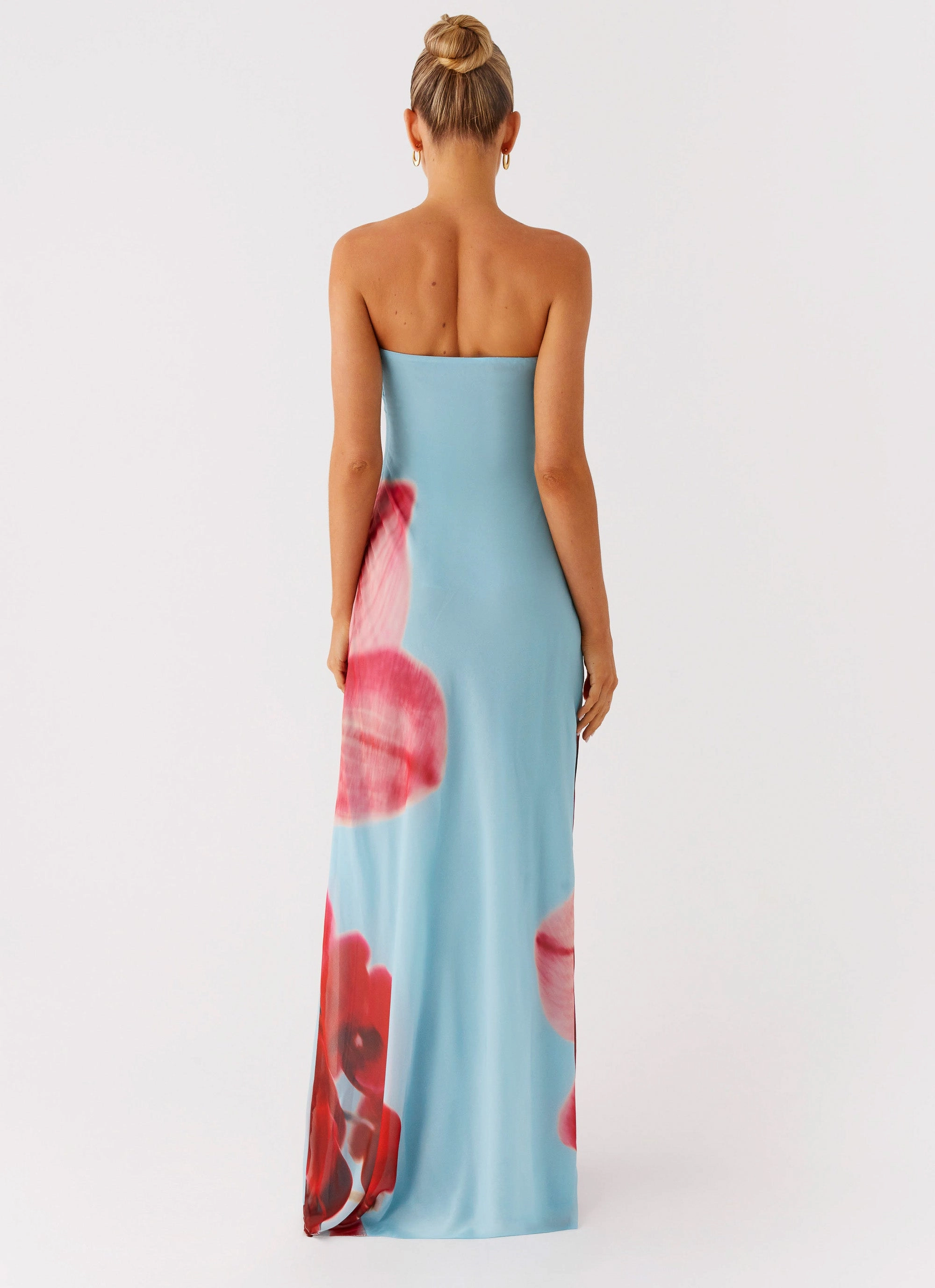 Garden Scene Elegant Charm Amelle Maxi Dress - Turquoise Bloom