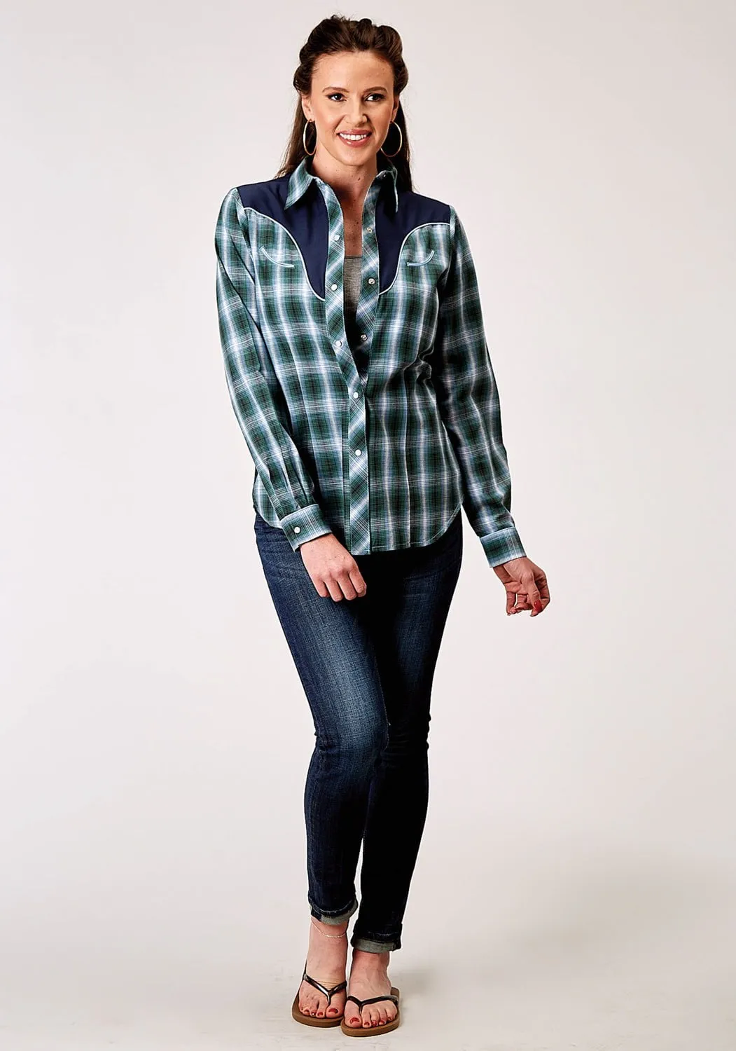 No Bulk Layering System Daytime Look Roper Womens 1967 Ocean Plaid Blue Cotton Blend Fancy L/S Shirt