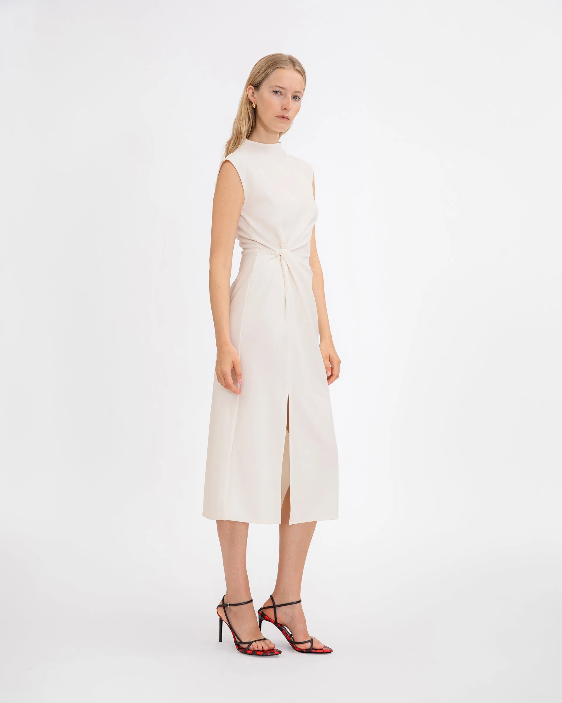 Robinella Dress Sleek Volume