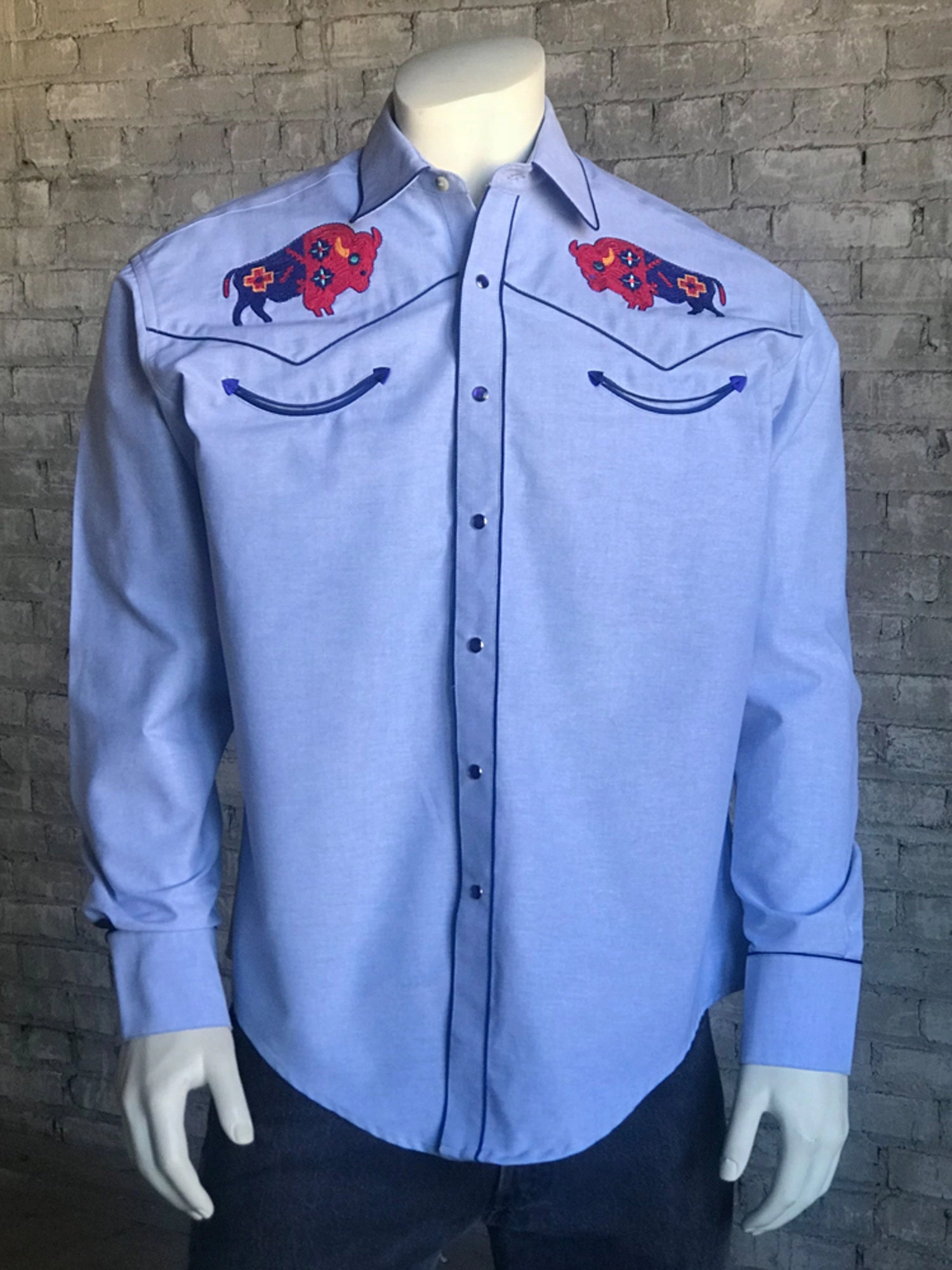 Rockmount Mens Chambray 100% Cotton American Bison Western L/S Shirt Minimalist Closure Sustainable Weave