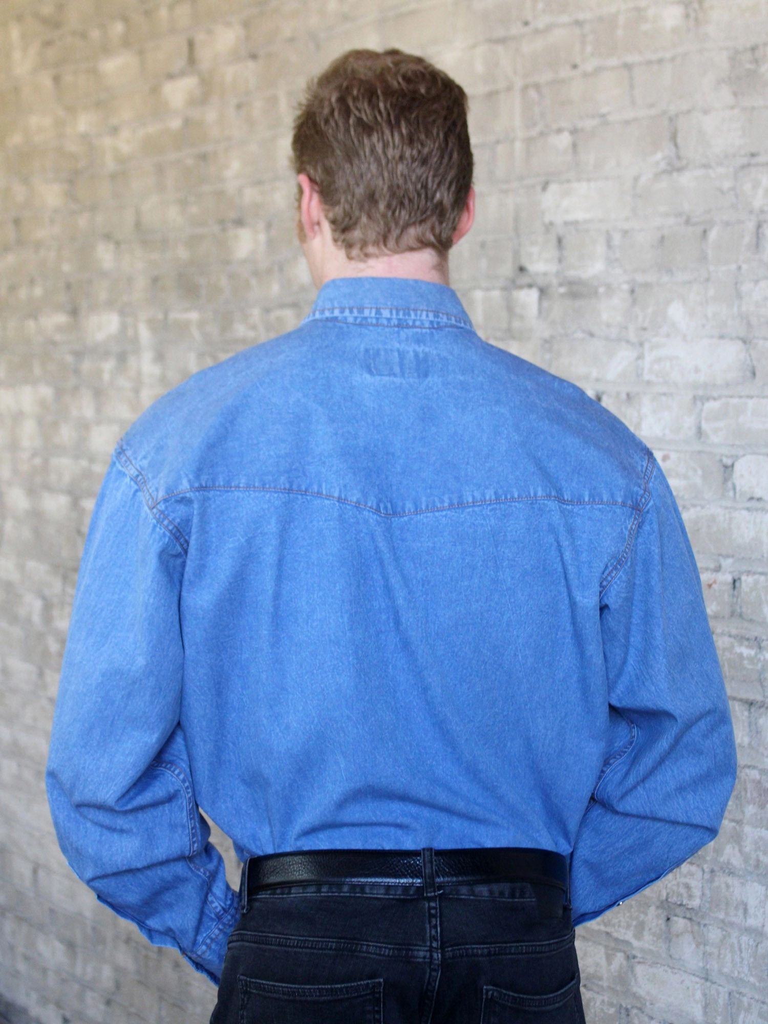Split hem Festive Look Rockmount Mens Indigo 100% Cotton Stonewashed Denim L/S Shirt