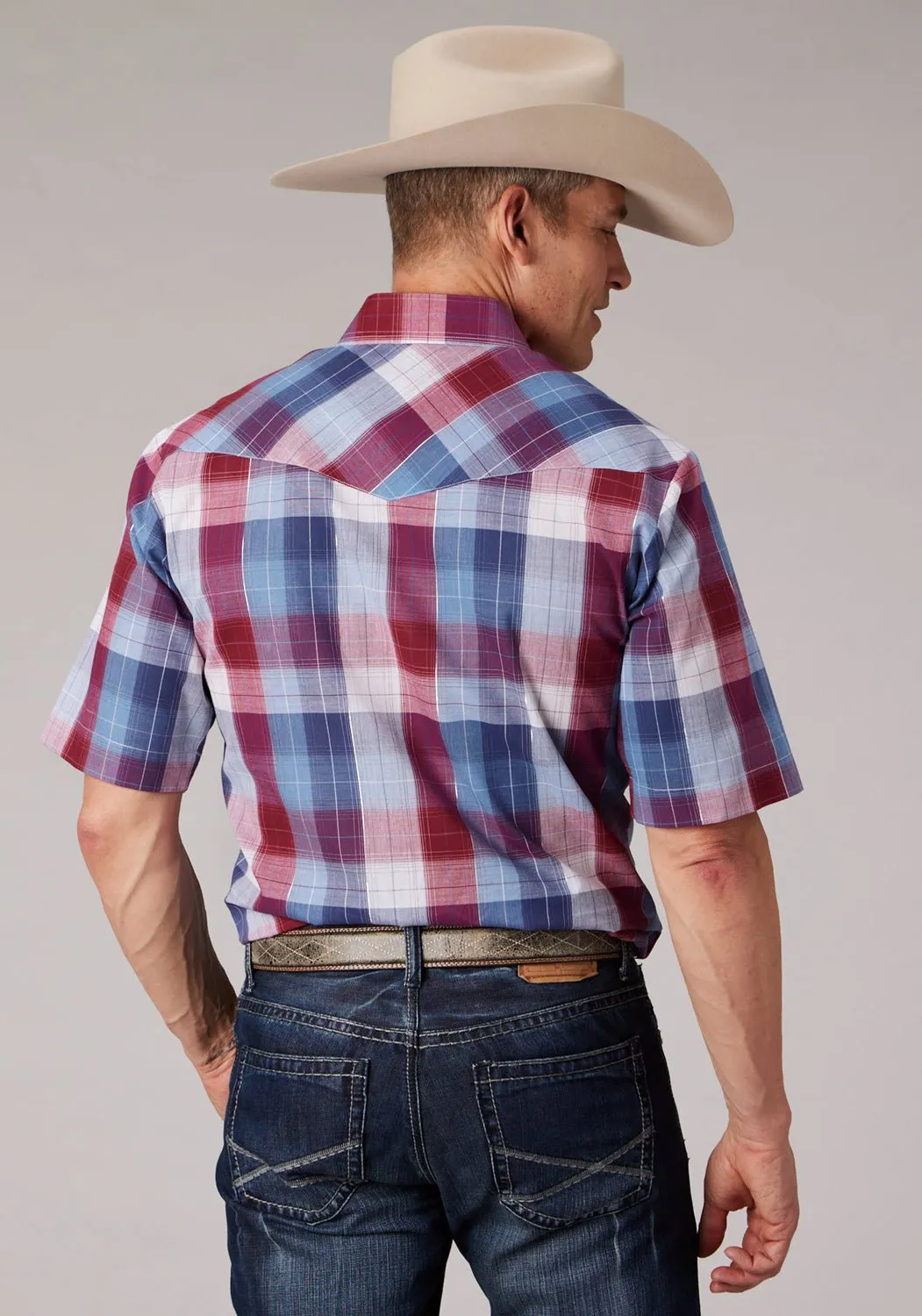 Casual Look Fade Resistant Formula Roper Mens 2059 Lurex Plaid Red/White Cotton Blend S/S Shirt