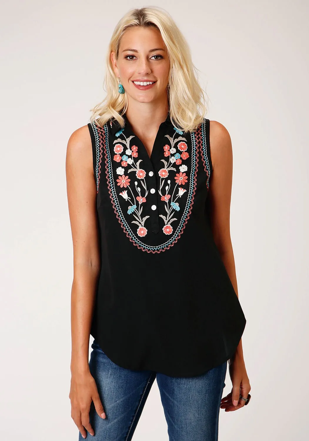Minimalist Traveler Gear Bold Look Roper Womens 1080 Floral Black 100% Polyester S/L Blouse