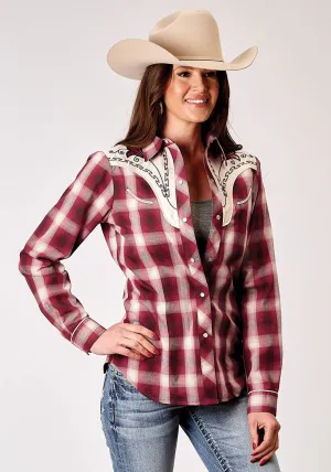 Roper Womens 1974 Plaid Red Cotton Blend Fancy L/S Shirt Non-irritating Breathable Material Roper Womens 1974 Plaid Red Cotton Blend Fancy L/S Shirt