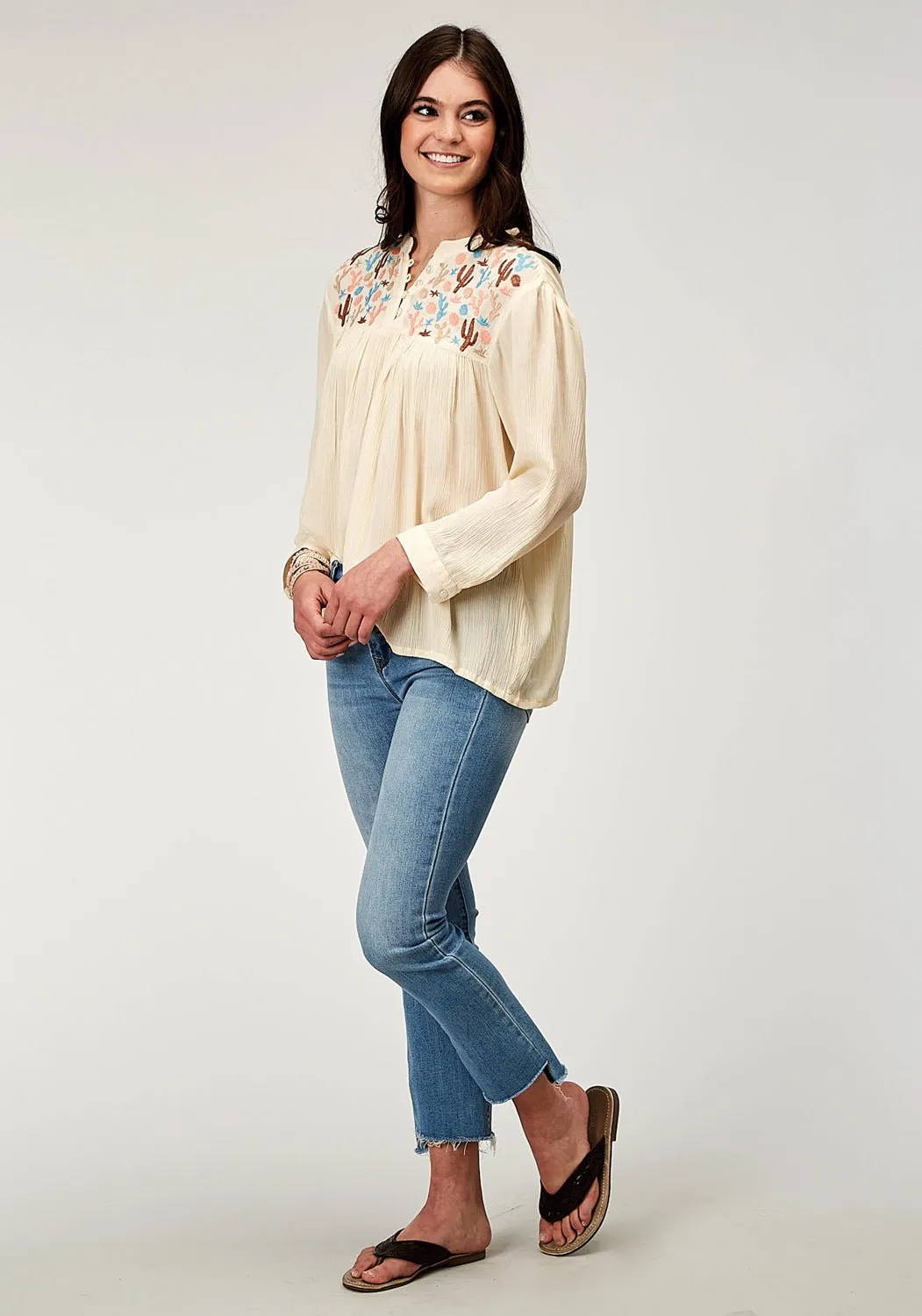 Breathable Fit stain resistant coating Roper Womens 2013 Cactus Cream 100% Rayon L/S Tunic