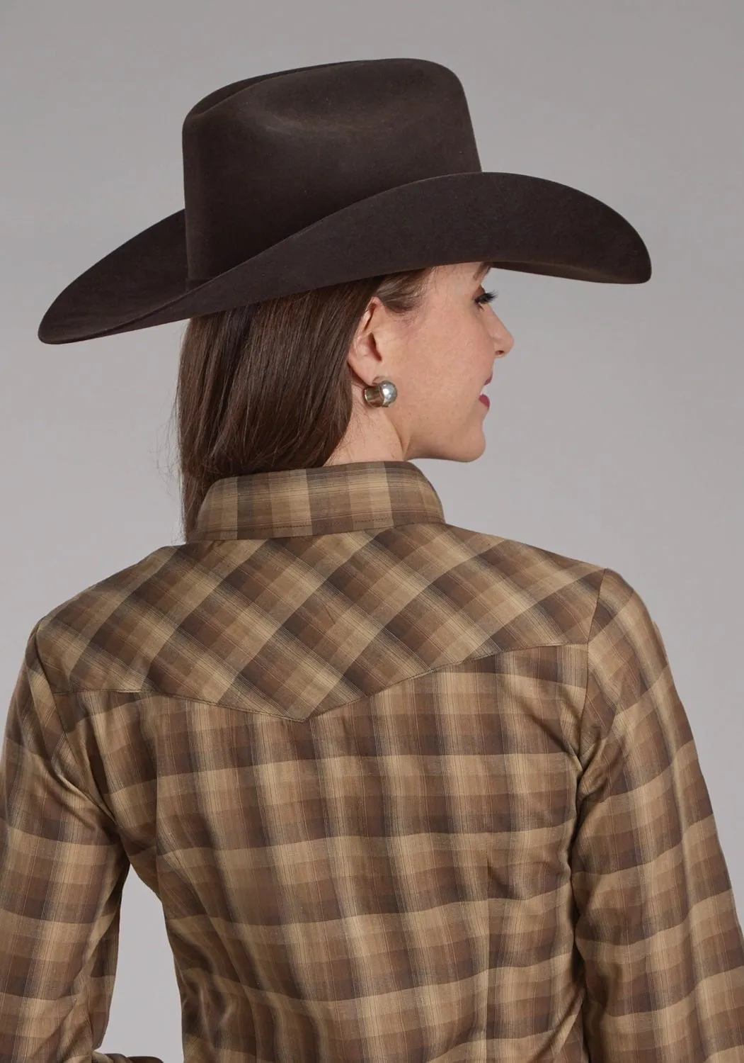 Roper Womens 2129 Ombre Plaid Brown/Tan Cotton Blend L/S Shirt Youth fashion