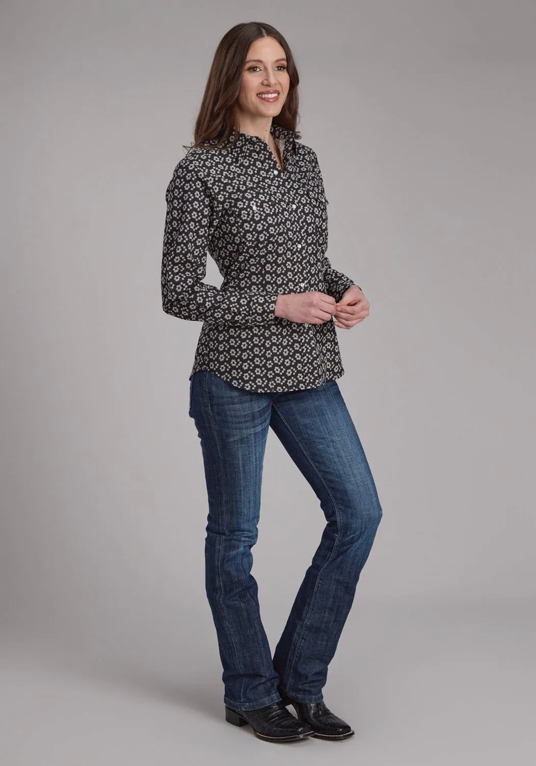 First Date Roper Womens 2286 Floral Black/Cream Cotton Blend L/S Shirt