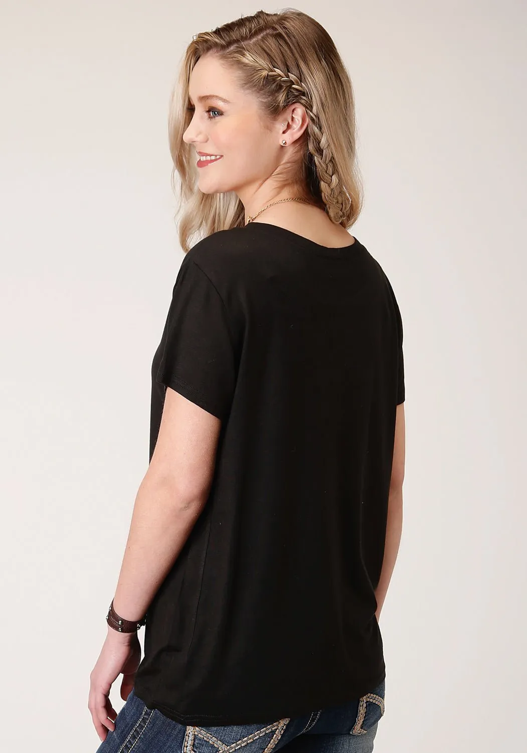 Roper Womens Black Poly/Rayon Floral S/S Boxy Fit T-Shirt Smooth Finish Structured Shoulder Support