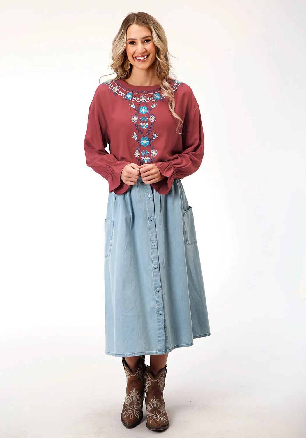 elegant design Roper Womens Boat Neckline Barn Red 100% Rayon L/S Blouse