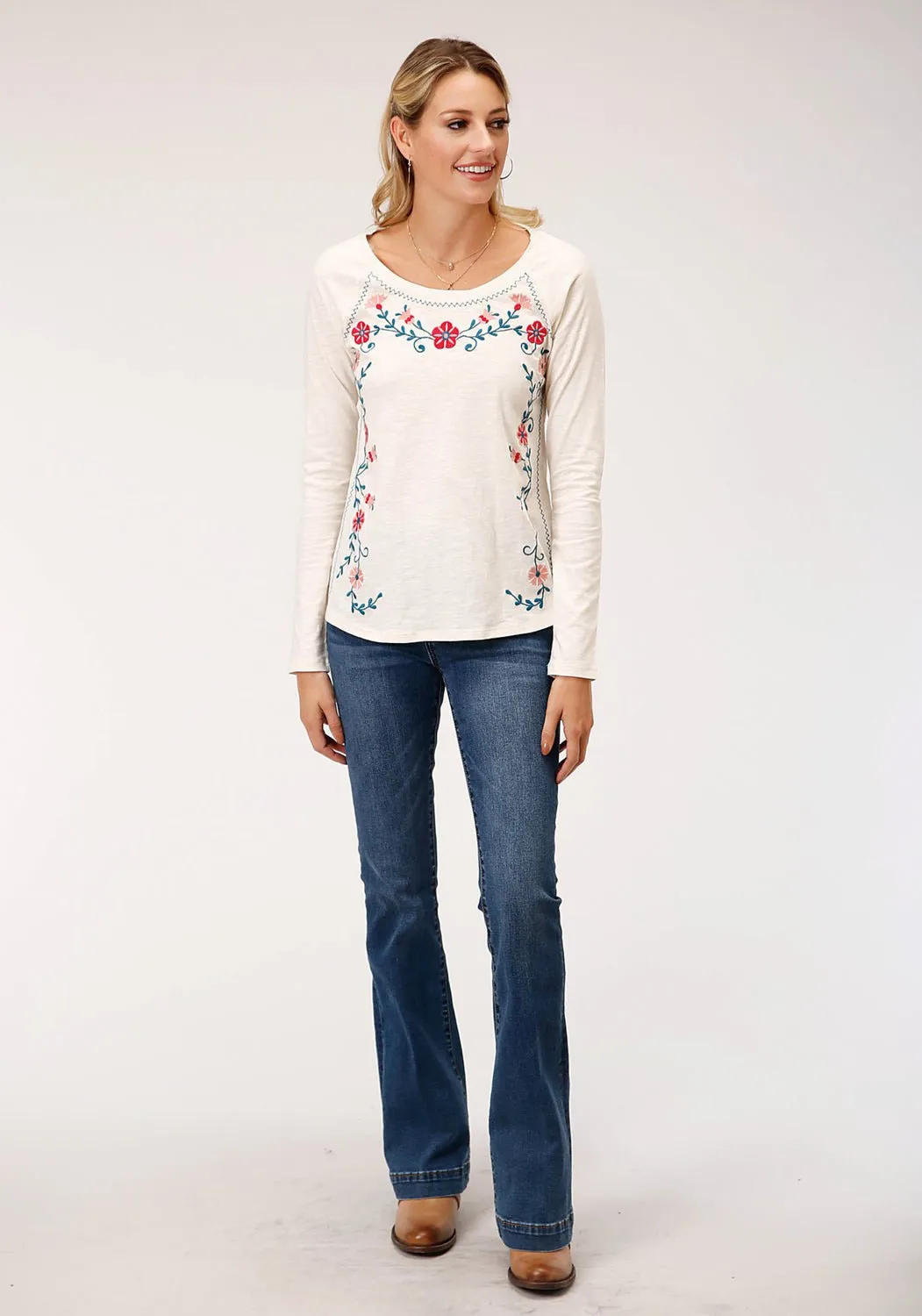 Roper Womens Cream 100% Cotton Floral Crewel L/S Embroidery T-Shirt Nature Lover Outdoor Adventure Autumn Days Trend Setter Road Trip Casual