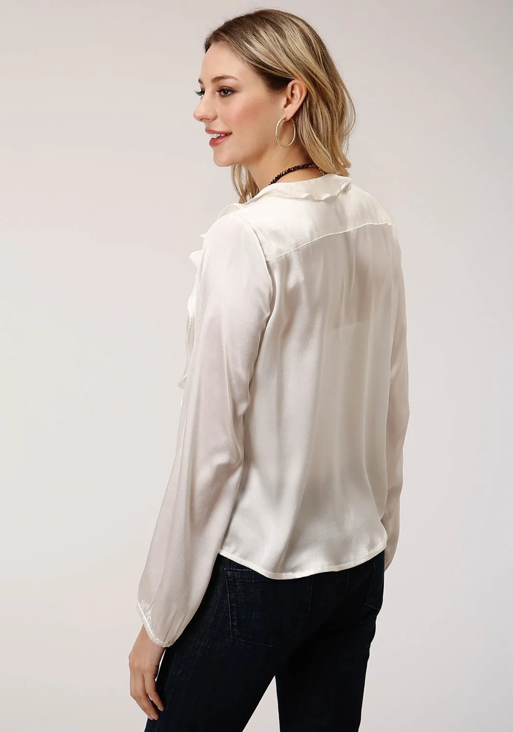 Artist Vibe Everyday Date Night Daily Wear Roper Womens Cream Polyester Ruffle Trim L/S Blouse