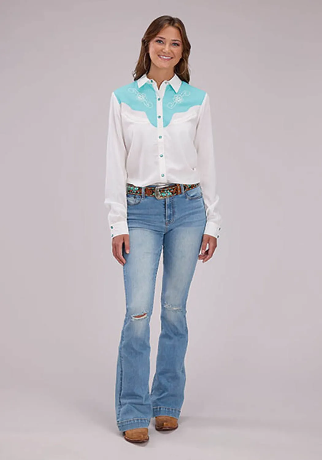 Cooling Core Technology Roper Womens Curvy Fancy Yokes Cream/Blue 100% Rayon L/S Shirt