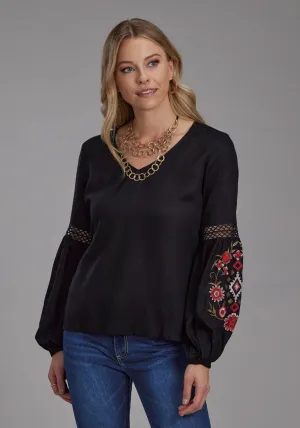 Roper Womens Floral Challis Black 100% Rayon L/S Tunic Crochet detail Roper Womens Floral Challis Black 100% Rayon L/S Tunic Weekend Adventure Sustainable Manufacturing Process