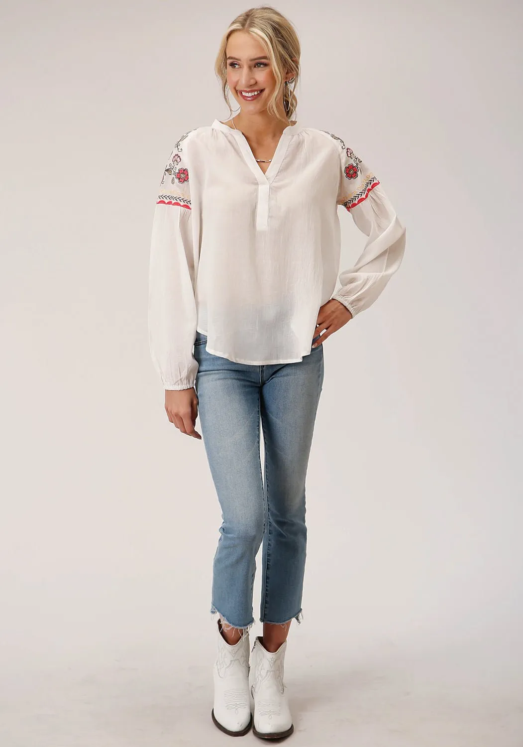 Gender Neutral Roper Womens Floral V Placket White 55% Viscose/45% Cotton L/S Blouse