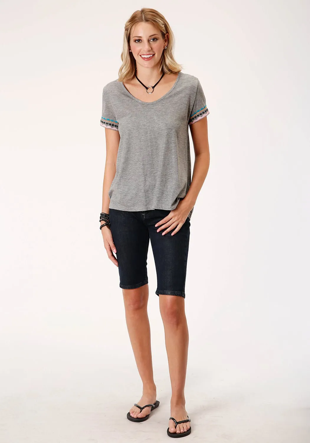 Roper Womens Grey 100% Cotton Geometric Embroidery S/S T-Shirt Flex Fit Collar Sustainable production