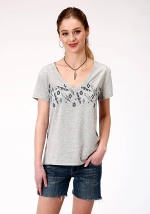 Roper Womens Grey Poly/Rayon Feathers S/S V-Neck T-Shirt Timeless Fit Roper Womens Grey Poly/Rayon Feathers S/S V-Neck T-Shirt Conference Appropriate Smart Design