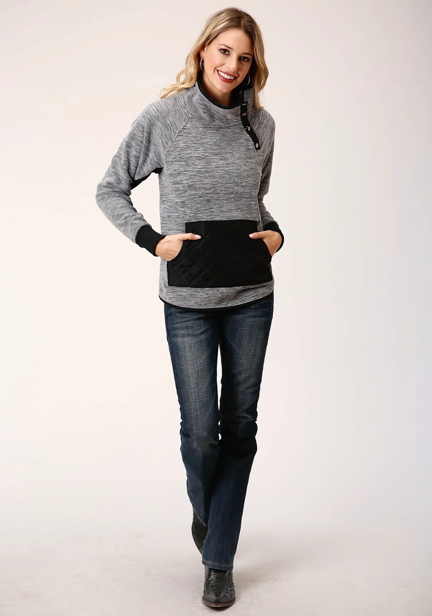 Roper Womens Grey/Black Polyester MicroFleece Pullover Jacket Timeless casual