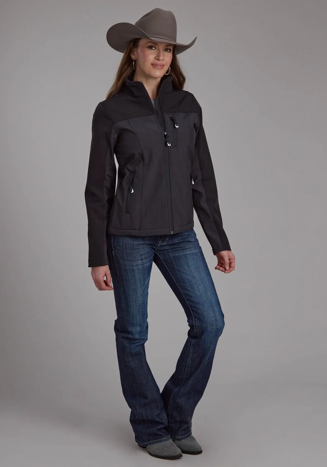 Travel Ease Organic Cotton Material Roper Womens Pieced Fleece Grey/Black Poly/Spandex Softshell Jacket