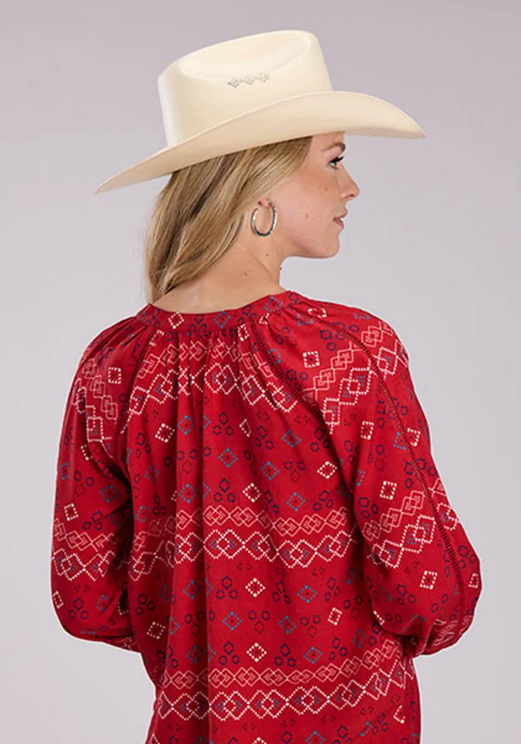 Roper Womens RWB Aztec Peasant Red 100% Rayon L/S Blouse Weekend Vibes Camping Essential