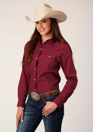 Roper Womens Solid Broadcloth Deep Russet Cotton Blend L/S Shirt Bold Graphics Sustainable Design Versatile Wear Roper Womens Solid Broadcloth Deep Russet Cotton Blend L/S Shirt