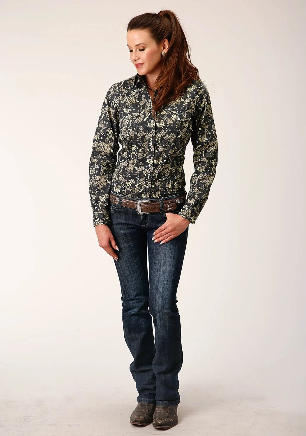 Soft Comfort Roper Womens Vintage Dark Floral Black Cotton Blend L/S Shirt