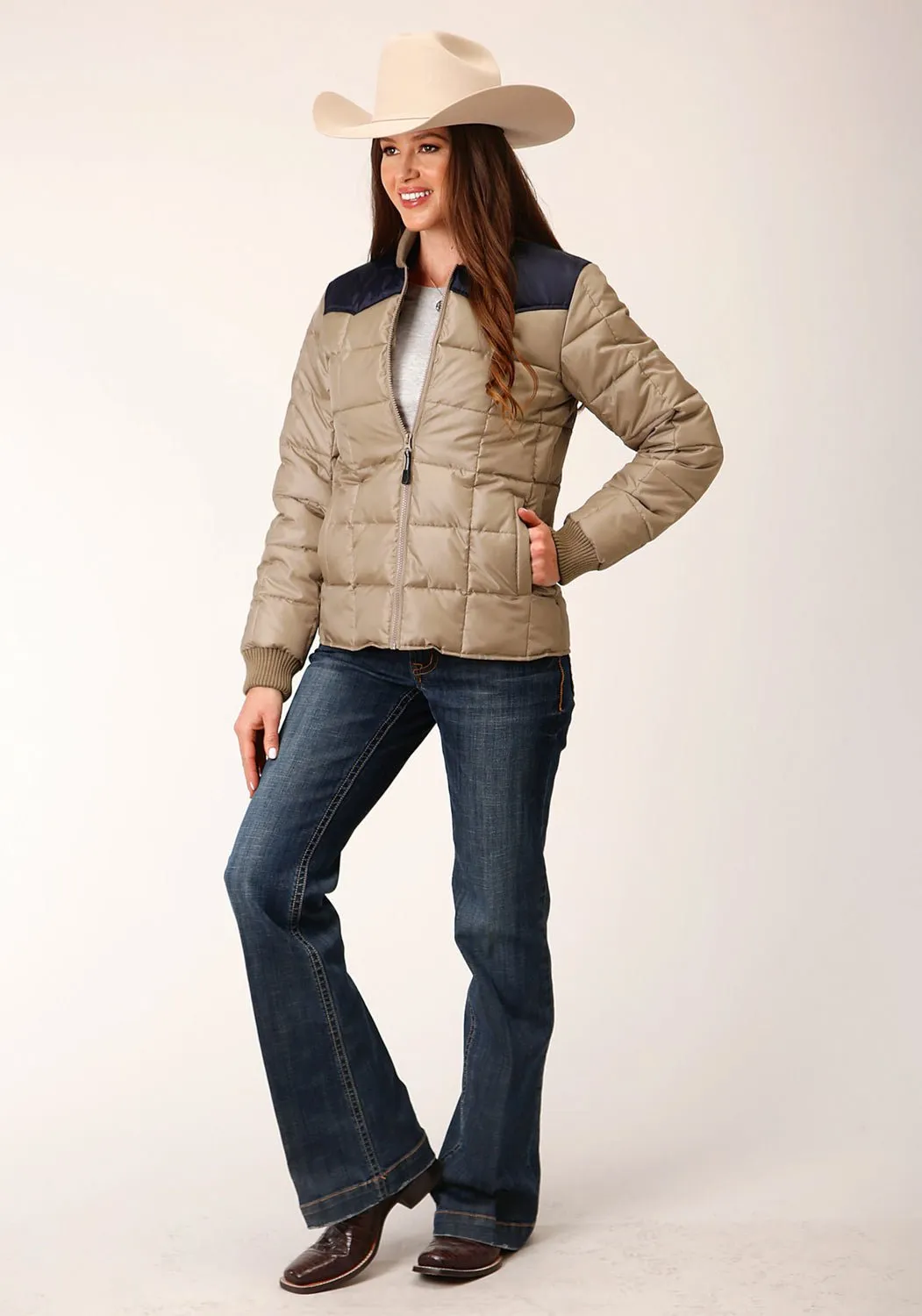 Roper Womens Western Polyfill Brown 100% Polyester Softshell Jacket Weekend Getaway Outdoor Adventure Picnic Style
