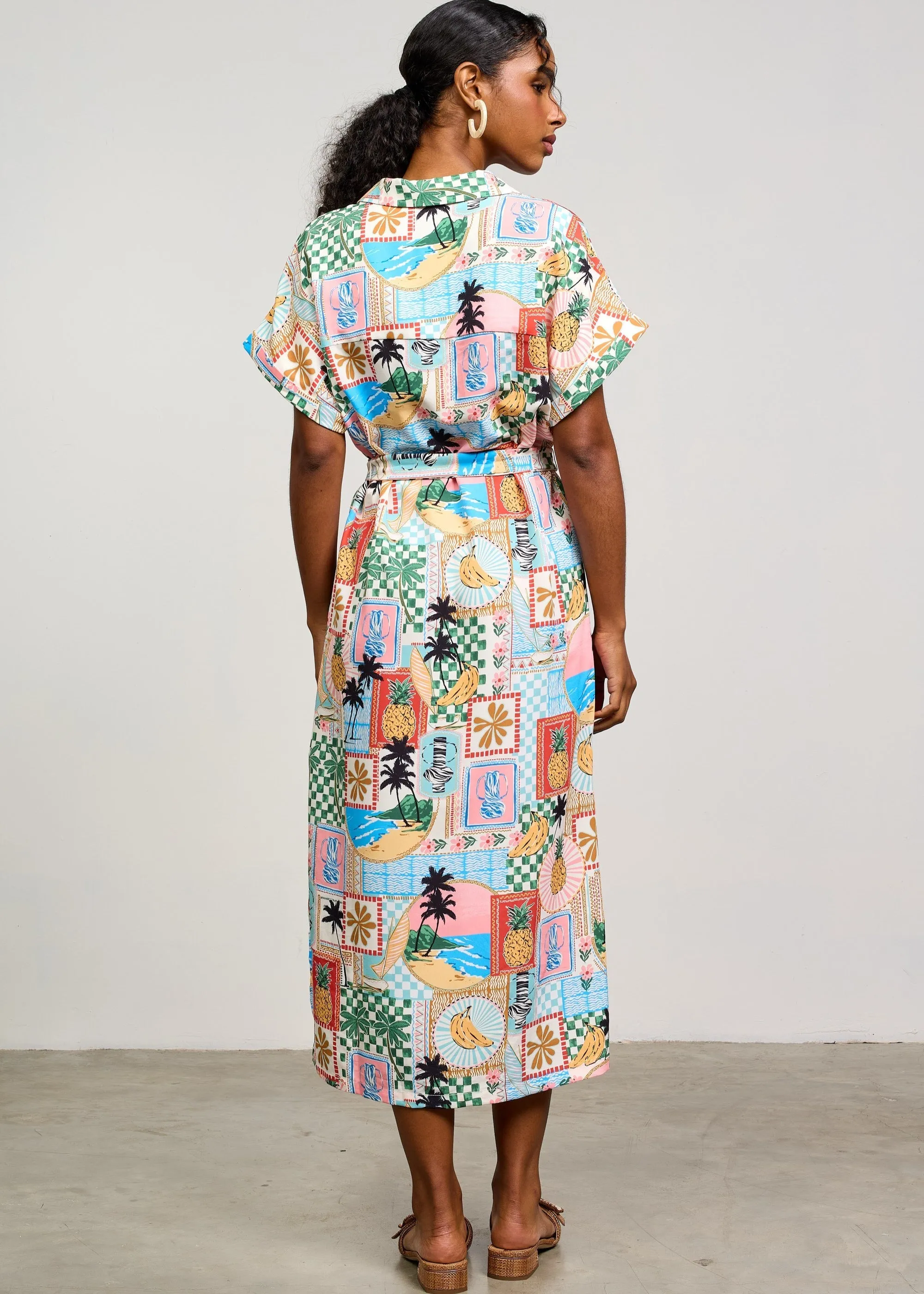 Flattering Waist Design ROSA PRINTED BUTTON FRONT MIDI DRESS