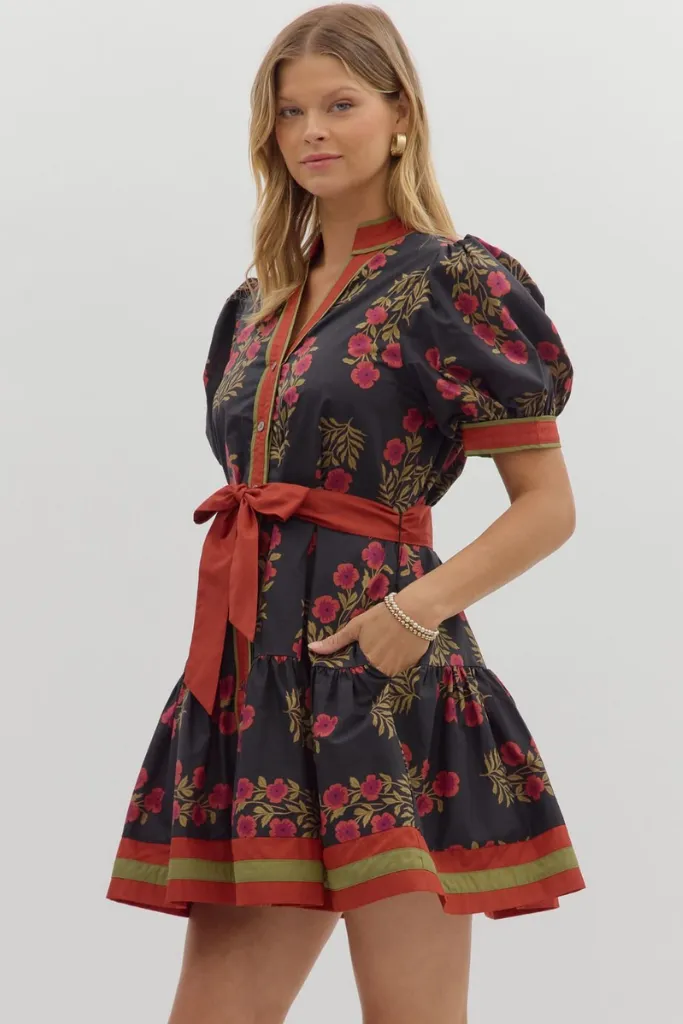 Flattering and Chic Machine-washable Rosalie Floral Tie Waist Mini Dress in Black