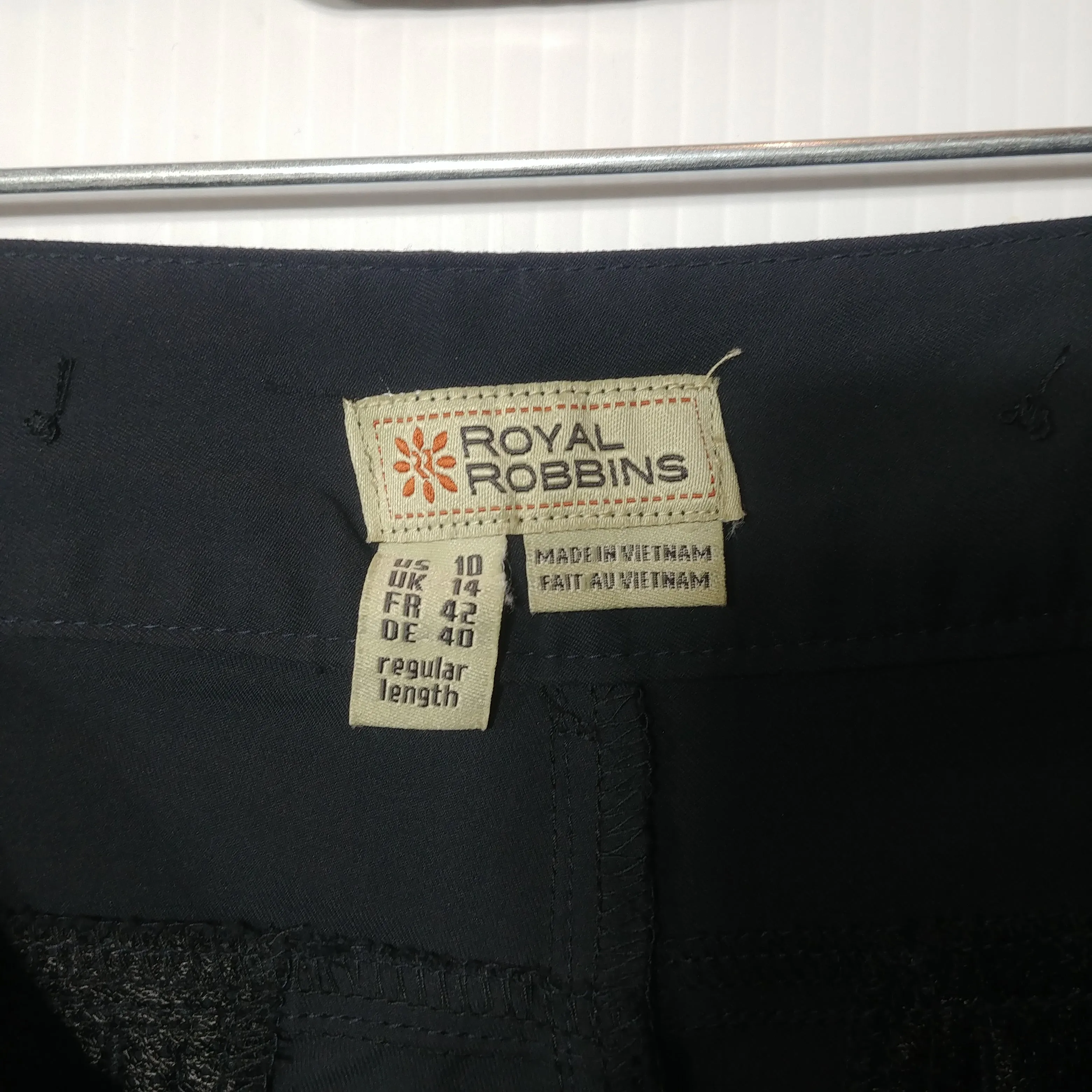 Royal Robbins Womens Hiking Pants - Size 10 - Pre-Owned - UGVGVP