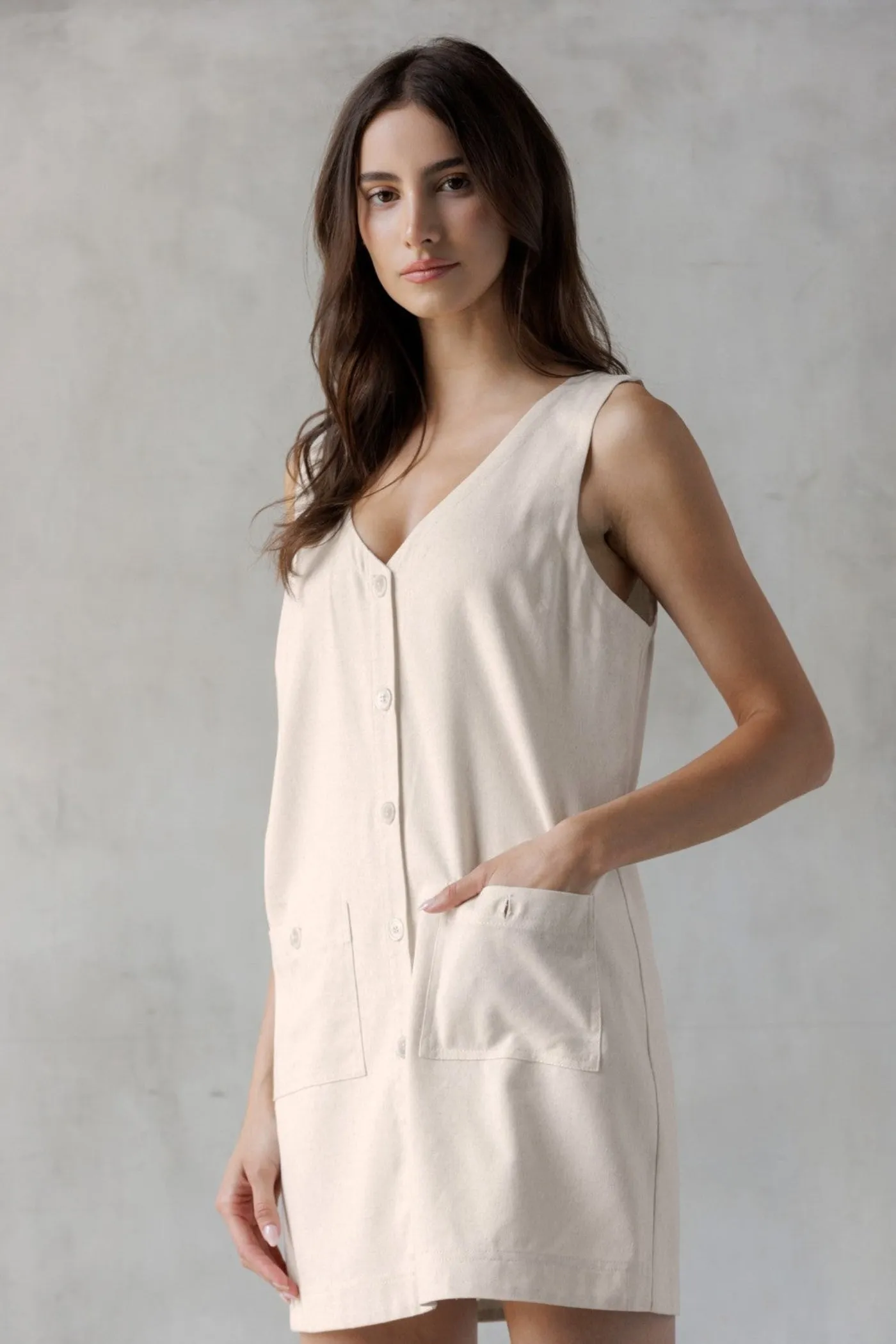 Gift-Worthy SANDY BUTTON FRONT UTILITY MINI DRESS