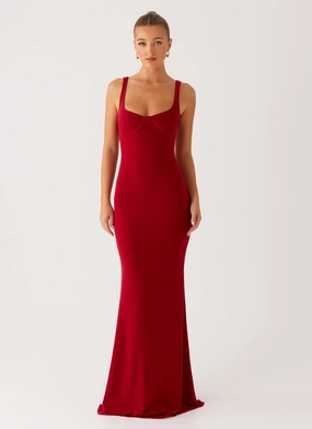 Safiya Maxi Dress - Maroon Effortless Layer Patterned-Fabric Safiya Maxi Dress - Maroon