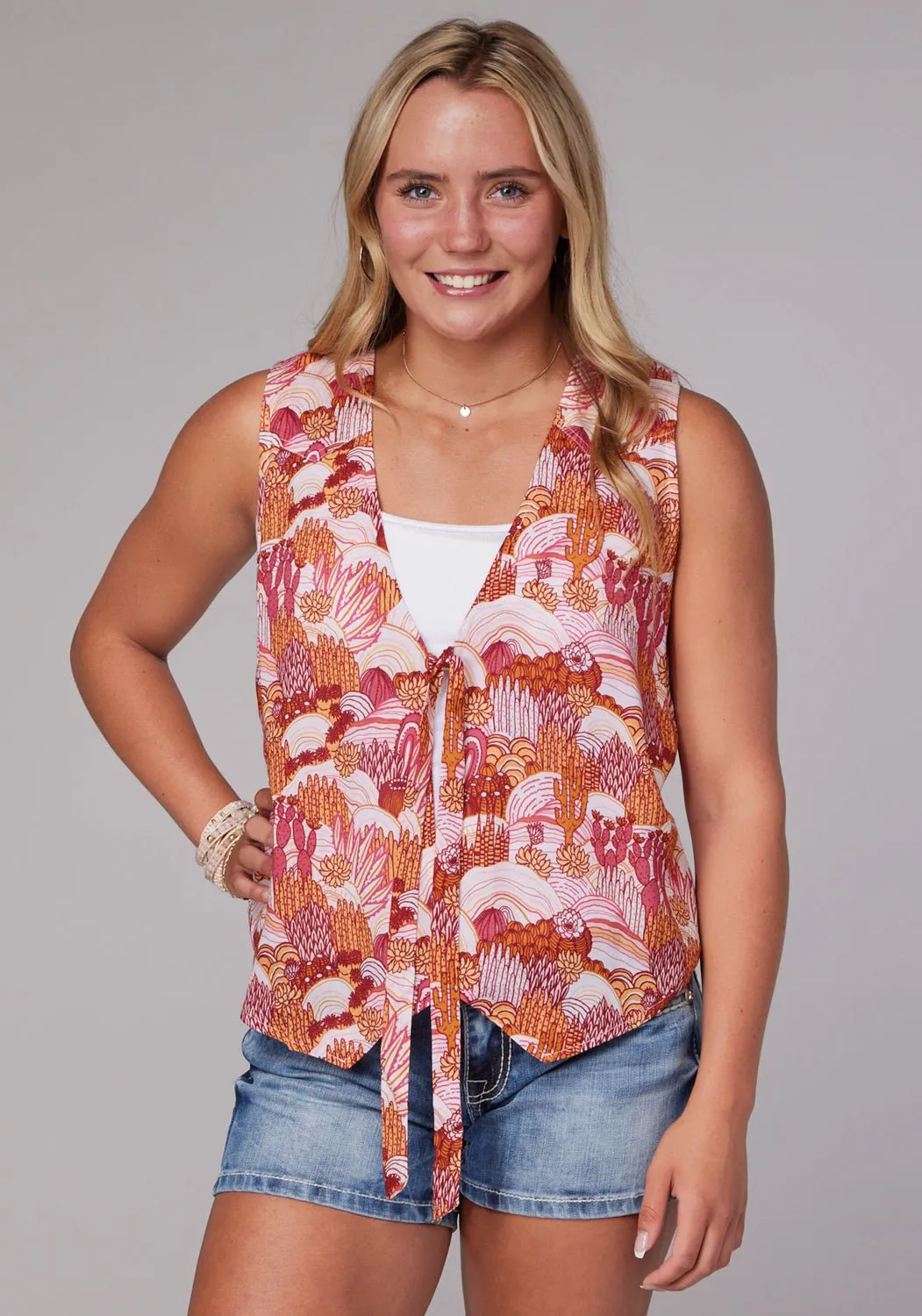Traveler Gear Stretch Creative Look Roper Womens 2078 Groovy Cacti Pink 100% Rayon Vest