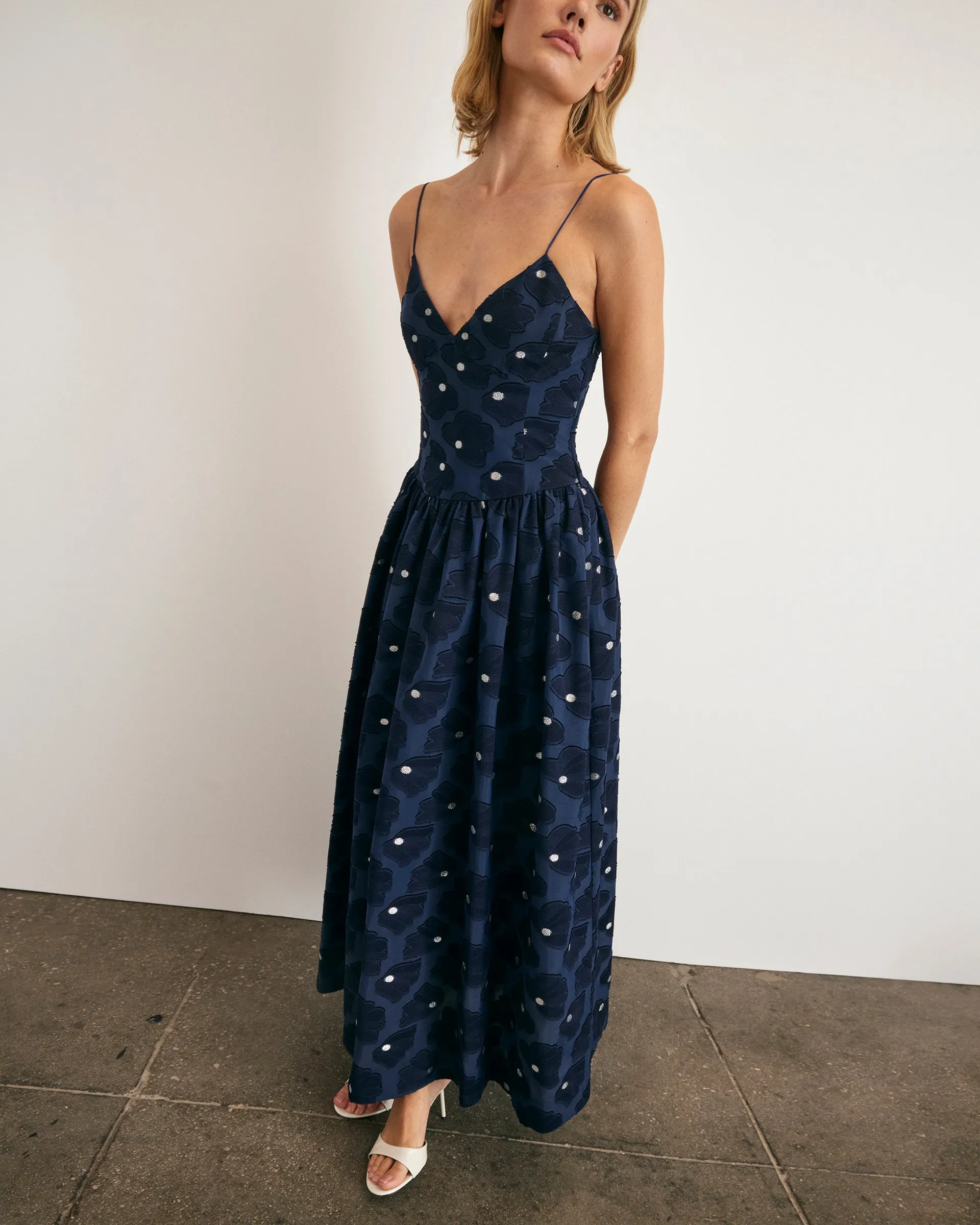 Serena Dress Fit for All Seasons