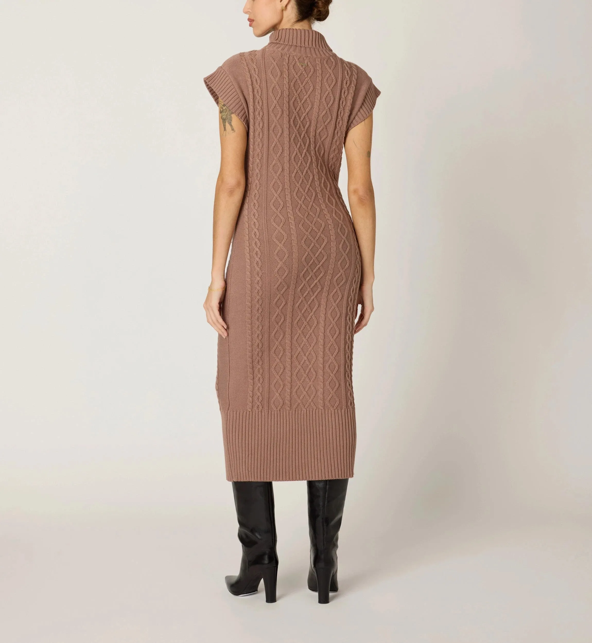 Soft Lines Shana Midi Dress | Woodrose