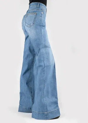 Sharp Fit Stetson Womens 751 Wide Leg Diagonal Piece Blue Cotton Blend Jeans Go-To Style Stetson Womens 751 Wide Leg Diagonal Piece Blue Cotton Blend Jeans