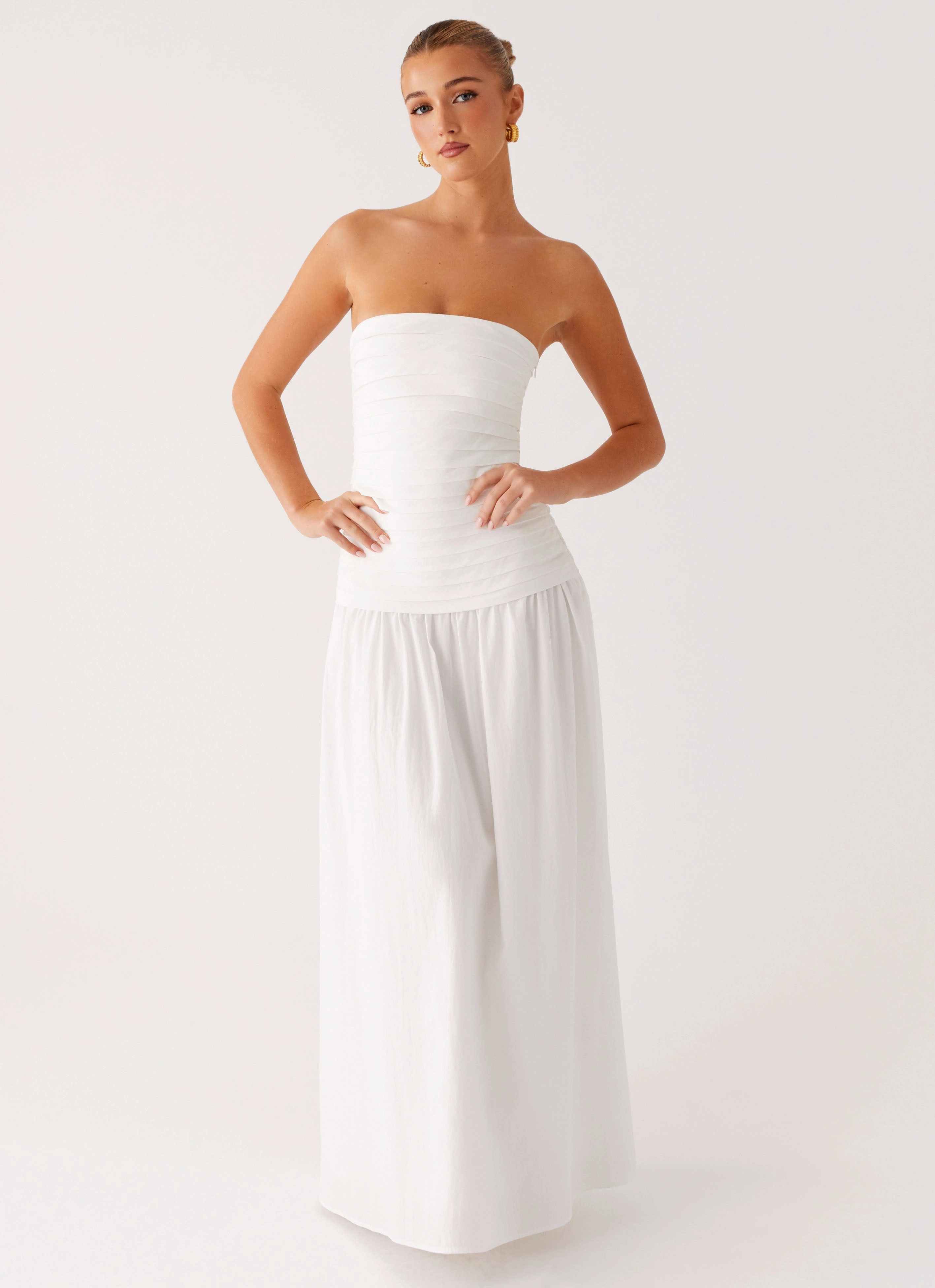 Light Finish Day-To-Night Wear Tyrah Maxi Dress - White