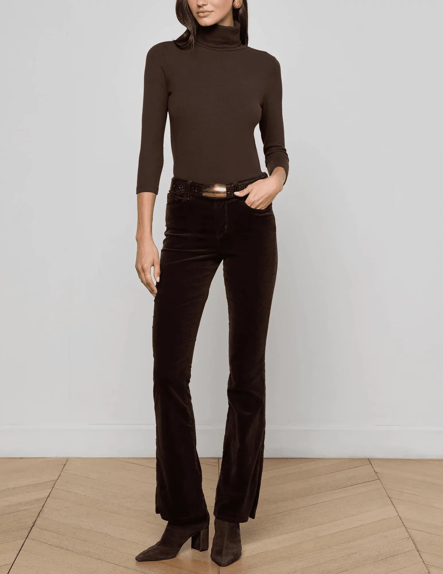 Chill Comfort Chic Design Style L'AGENCE Stevie Velvet Jeans in Coffee Bean