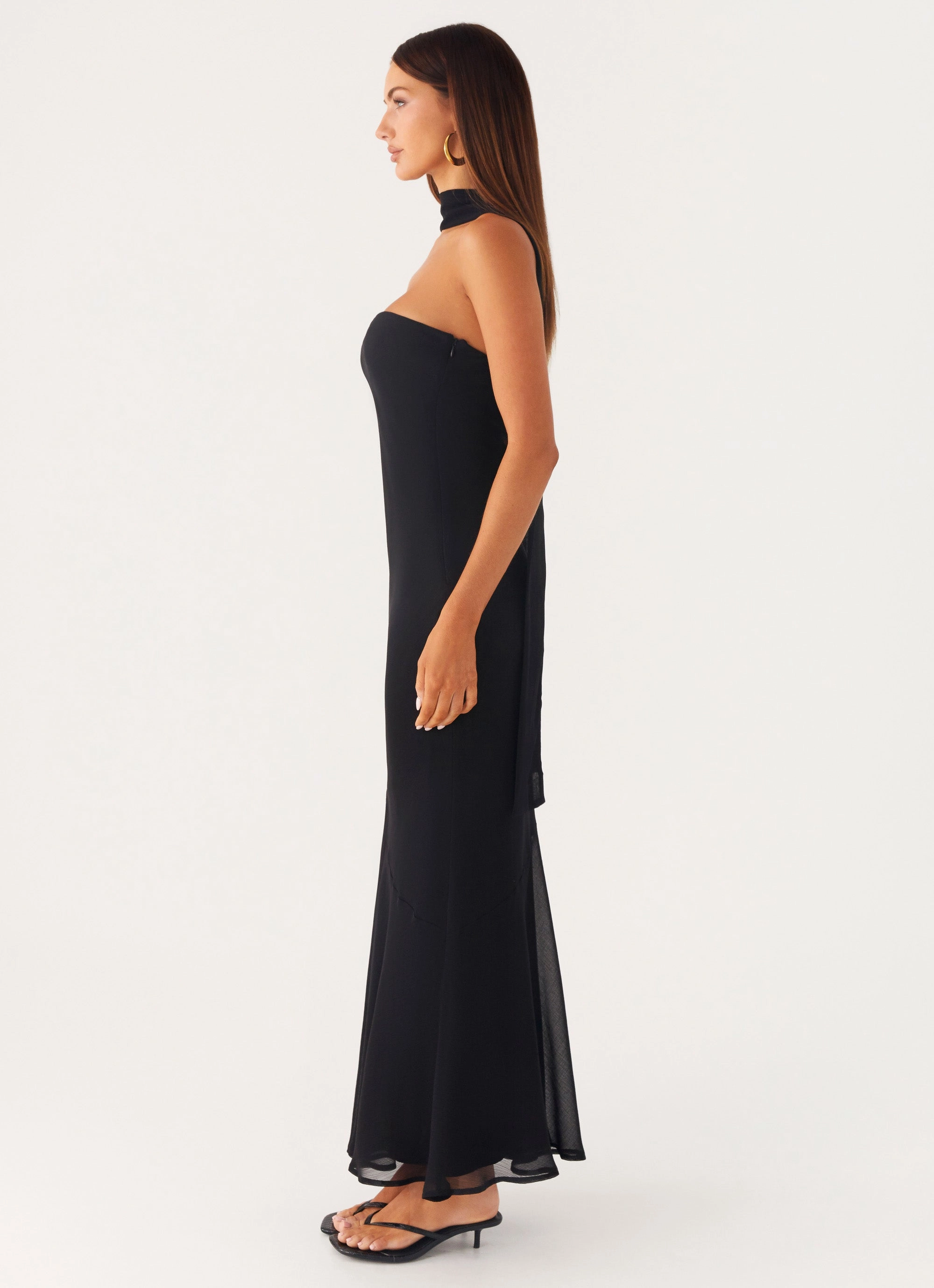 Pure Lines Texture Play Under the Pagoda Maxi Dress - Black