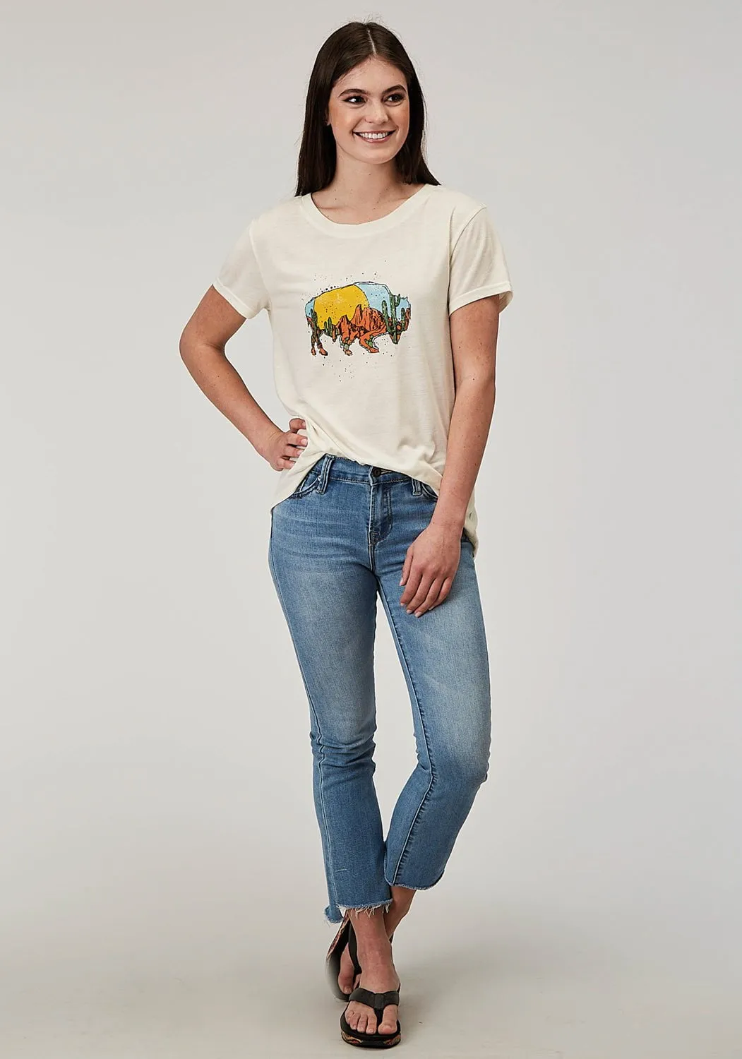 Roper Womens Desert Buffalo Cream Poly/Cotton S/S T-Shirt Petite Cut Timeless Appeal