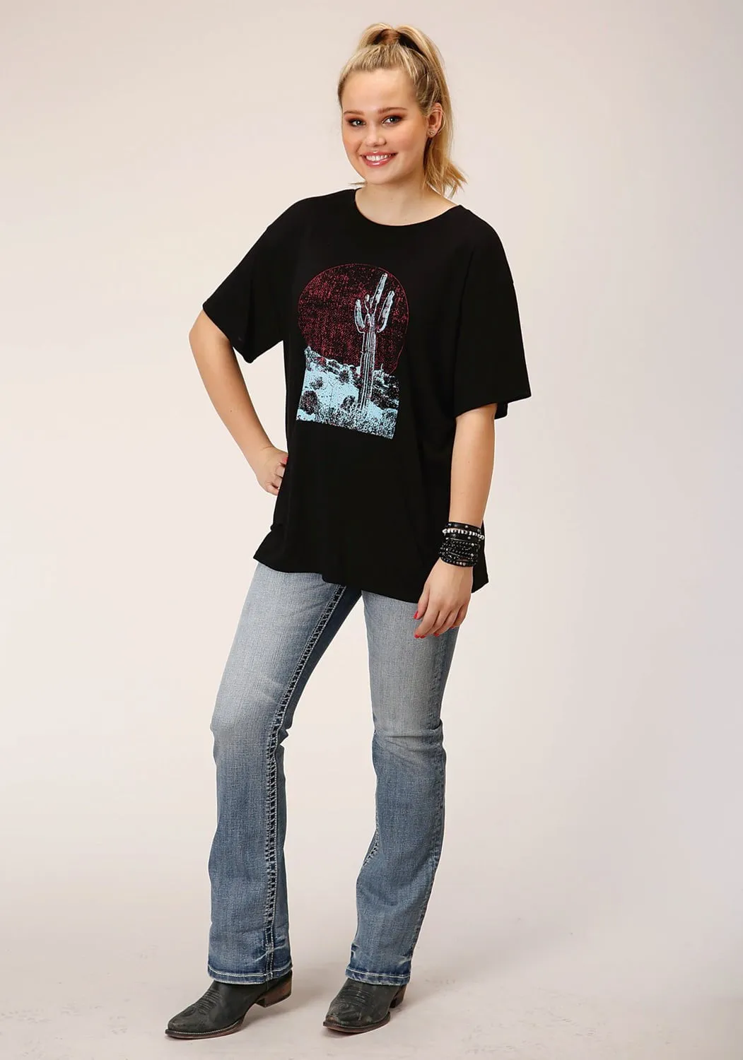 Roper Womens Cactus Moon Black Poly/Rayon S/S T-Shirt Gym Wear